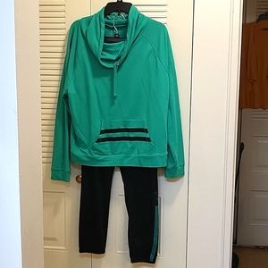 Two piece jogger by NY&C, green/black comfy cozy casual
